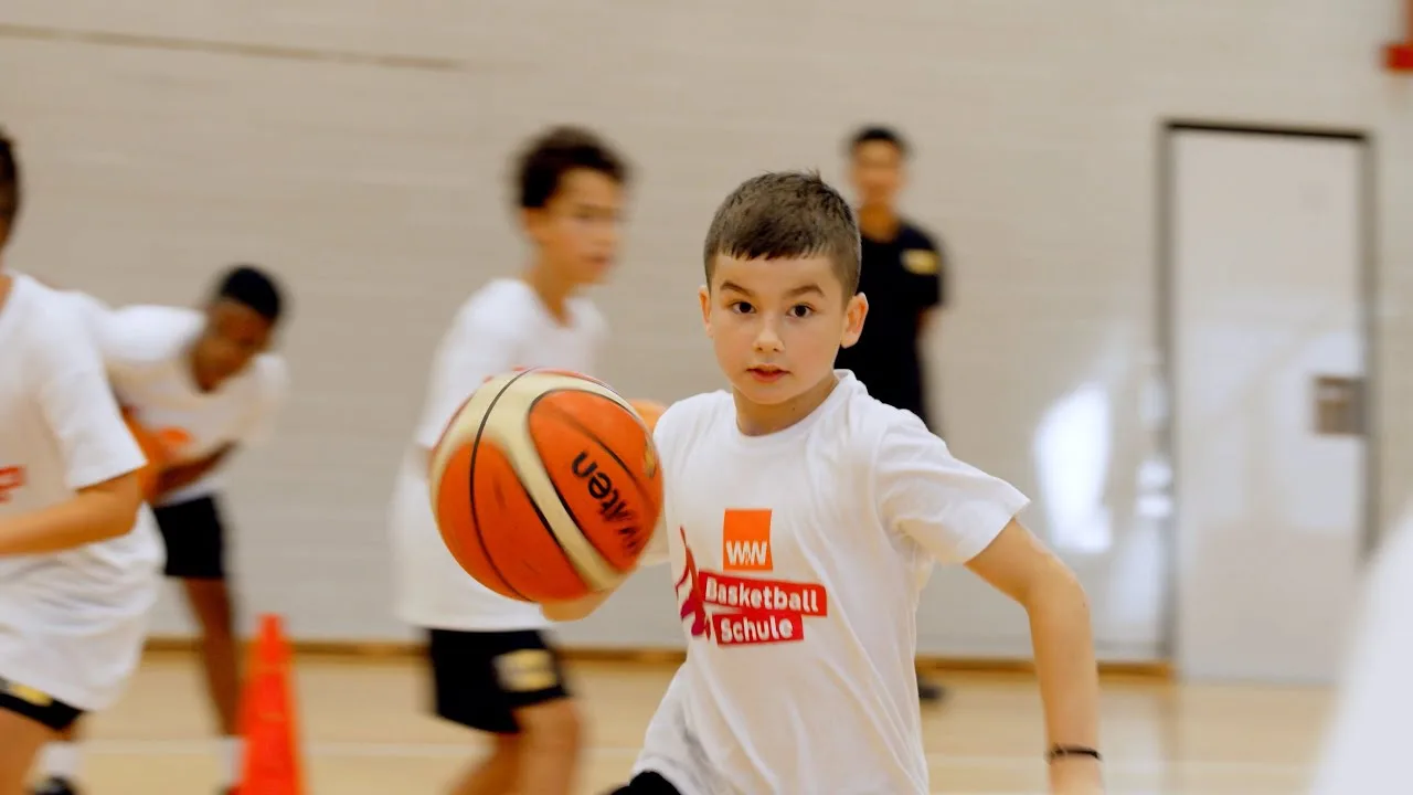 Eventvideo W&W Gruppe Basketballschule x MHP RIESEN Ludwigsburg | Goldamsel Film | Filmproduktion